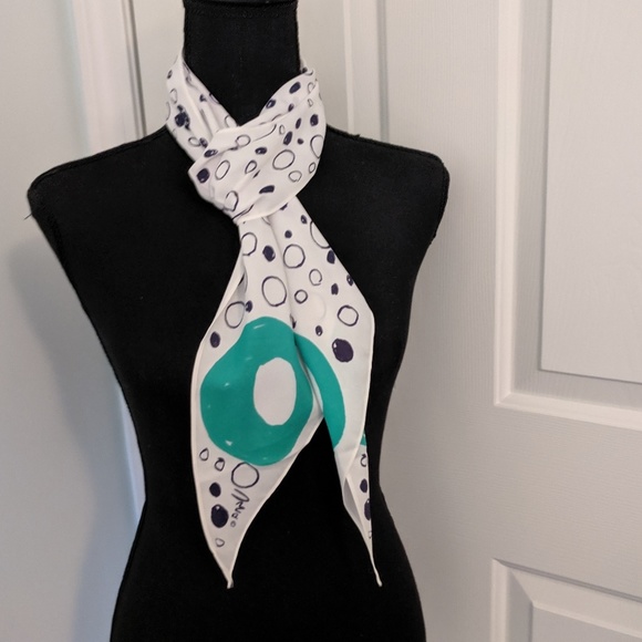 Vana vintage silk scarf white and green signature - Picture 1 of 8